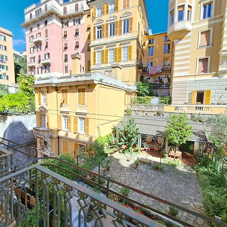L'Alcova B&B, A Due Passi Dal Centro Генуя Екстер'єр фото
